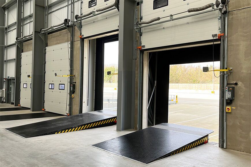 How to choose the right dock leveller for your warehouse