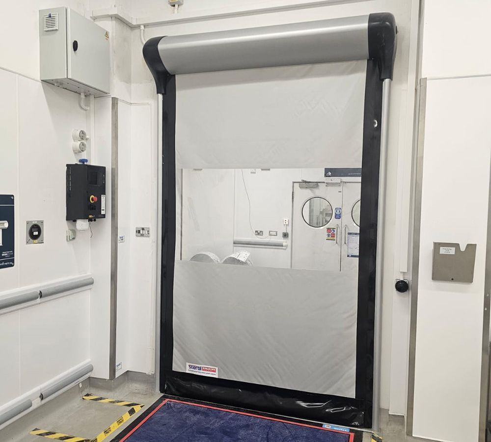 Stertil cleanroom high-speed doors